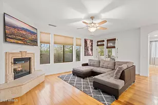 13 E Foothill Dr, Phoenix, AZ 85020 - Photo 15