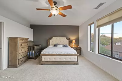 13 E Foothill Drive, Phoenix, AZ 85020 - Photo 23