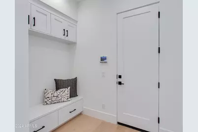 8300 E Dixileta Drive #306, Scottsdale, AZ 85266 - Photo 17