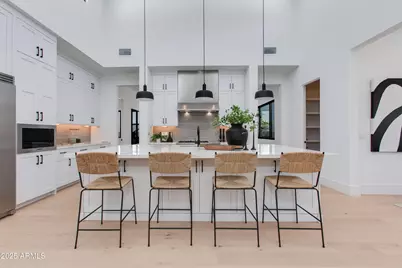 8300 E Dixileta Drive #306, Scottsdale, AZ 85266 - Photo 9