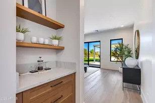 9801 N 53rd Pl, Paradise Valley, AZ 85253 - Photo 25