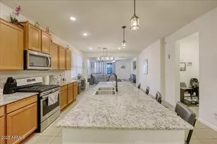 9825 W Trumbull Rd, Tolleson, AZ 85353 - Photo 5