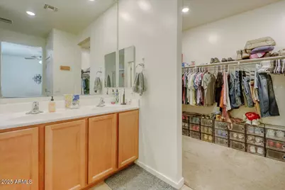 9825 W Trumbull Road, Tolleson, AZ 85353 - Photo 11