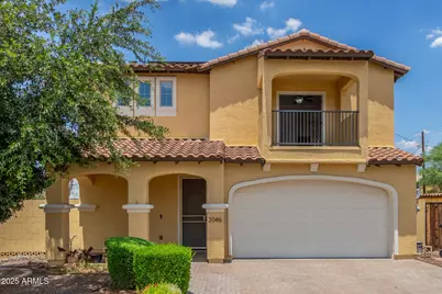 2046 E Paradise Lane, Phoenix, AZ 85022 - Photo 1