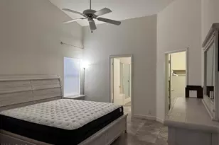 8927 W Paradise Dr, Peoria, AZ 85345 - Photo 19