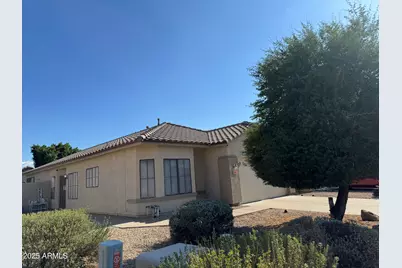 8927 W Paradise Drive, Peoria, AZ 85345 - Photo 3