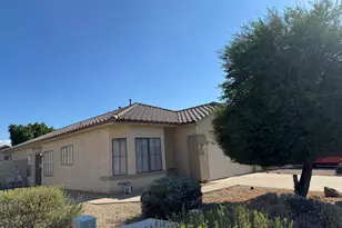 8927 W Paradise Dr, Peoria, AZ 85345 - Photo 3