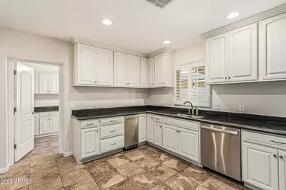 2807 N 8th Avenue, Phoenix, AZ 85007 - Photo 13