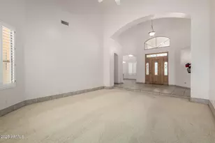 8828 S 16th St, Phoenix, AZ 85042 - Photo 15