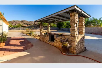 8828 S 16th Street, Phoenix, AZ 85042 - Photo 11