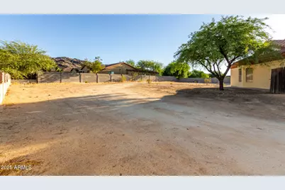 8828 S 16th Street, Phoenix, AZ 85042 - Photo 41