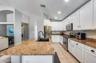 7435 W Trails Dr, Glendale, AZ 85308 - Photo 19