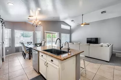 7435 W Trails Drive, Glendale, AZ 85308 - Photo 17