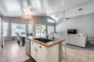 7435 W Trails Dr, Glendale, AZ 85308 - Photo 17