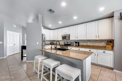 7435 W Trails Drive, Glendale, AZ 85308 - Photo 15