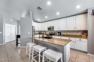 7435 W Trails Dr, Glendale, AZ 85308 - Photo 15