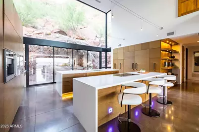 5212 E Red Rock Drive, Phoenix, AZ 85018 - Photo 7