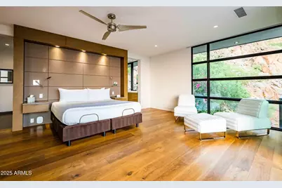 5212 E Red Rock Drive, Phoenix, AZ 85018 - Photo 13