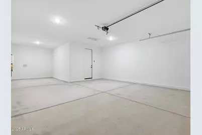 15918 W El Cortez Place, Surprise, AZ 85387 - Photo 25