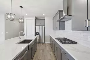 15918 W El Cortez Pl, Surprise, AZ 85387 - Photo 7