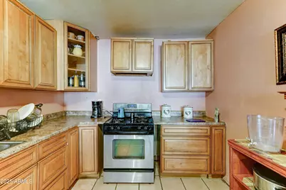 6541 N 54th Avenue, Glendale, AZ 85301 - Photo 11