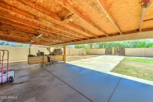 6541 N 54th Ave, Glendale, AZ 85301 - Photo 23