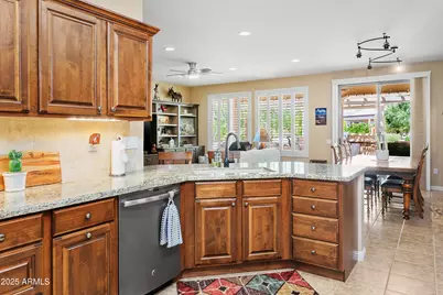 18634 N Paloma Court, Surprise, AZ 85387 - Photo 13