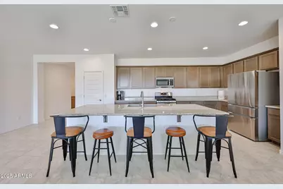 17819 W Georgia Avenue, Litchfield Park, AZ 85340 - Photo 5