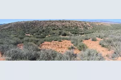 9790 E Antrim Road #18, Dewey, AZ 86327 - Photo 7