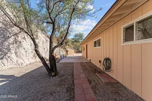 525 El Recreo Ct, Wickenburg, AZ 85390 - Photo 3