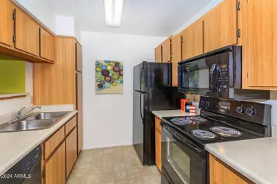 3040 E Shea Boulevard #C, Phoenix, AZ 85028 - Photo 3