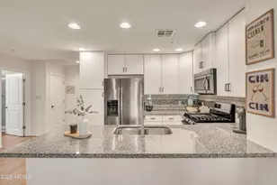 5450 E Deer Valley Dr, Phoenix, AZ 85054 - Photo 9