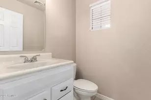 7029 S Golfside Ln, Phoenix, AZ 85042 - Photo 15