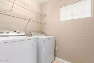 7029 S Golfside Ln, Phoenix, AZ 85042 - Photo 27