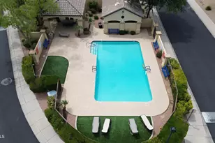 7029 S Golfside Ln, Phoenix, AZ 85042 - Photo 33