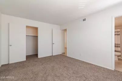 925 S Longmore -- #201, Mesa, AZ 85202 - Photo 13