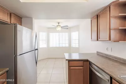 925 S Longmore -- #201, Mesa, AZ 85202 - Photo 5