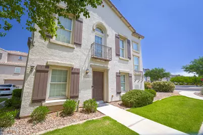 5749 S 21st Terrace, Phoenix, AZ 85040 - Photo 1