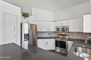 14602 S 47th St, Phoenix, AZ 85044 - Photo 9