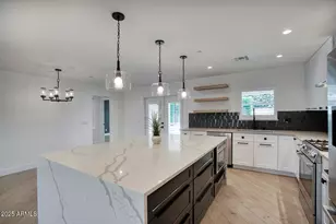 8318 E Sells Dr, Scottsdale, AZ 85251 - Photo 7