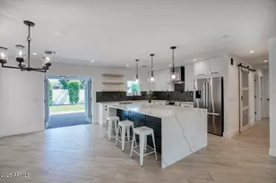 8318 E Sells Dr, Scottsdale, AZ 85251 - Photo 5