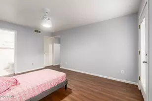 151 E Broadway Rd, Tempe, AZ 85282 - Photo 15