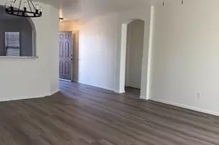 1241 S Wagon Wheel Dr, Chandler, AZ 85286 - Photo 7