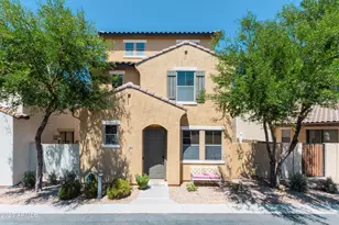 451 S Hawes Rd, Mesa, AZ 85208 - Photo 1