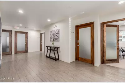 4310 N 75th Street, Scottsdale, AZ 85251 - Photo 7