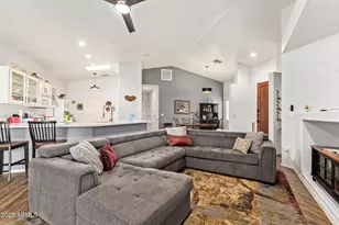 7031 S 32nd Pl, Phoenix, AZ 85042 - Photo 7