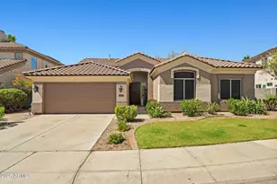 1439 W Windsong, Phoenix, AZ 85045 - Photo 1