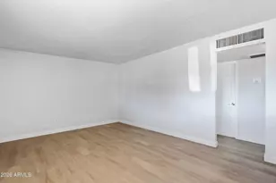 3914 W Palm Ln, Phoenix, AZ 85009 - Photo 7