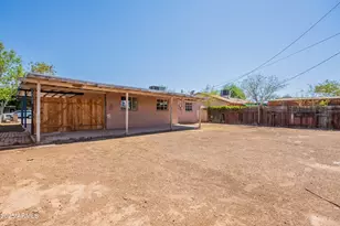 3914 W Palm Ln, Phoenix, AZ 85009 - Photo 15