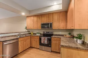 705 W Queen Creek Rd, Chandler, AZ 85248 - Photo 13